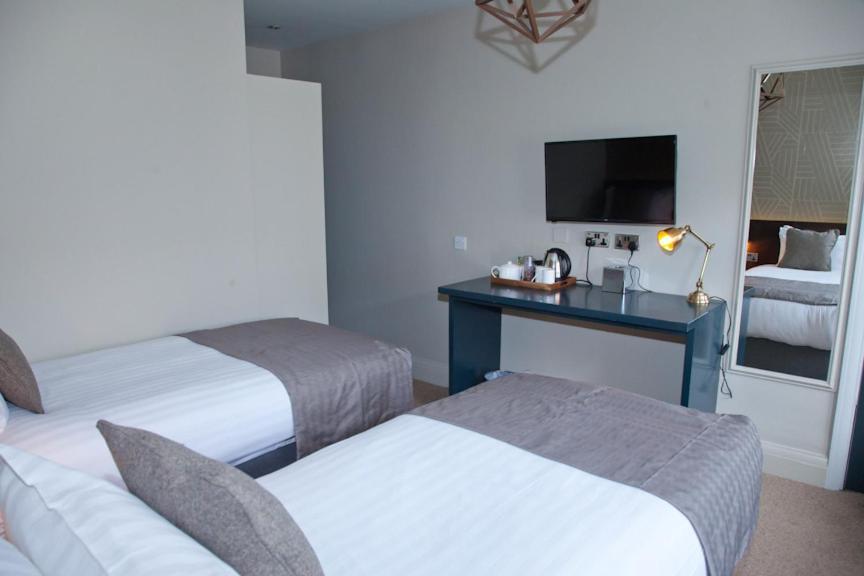 The Royal Hotel Bolton-le-Sands Szoba fotó